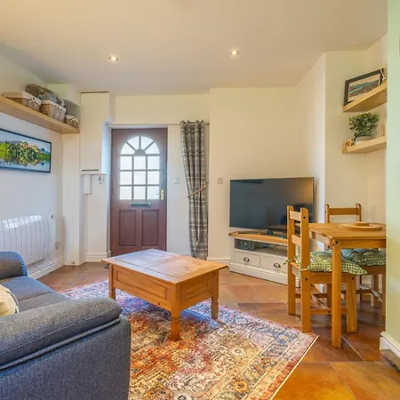 Tatil Evi Bell - Is Five Minutes Walk To Pubs, Restaurants And Shops *