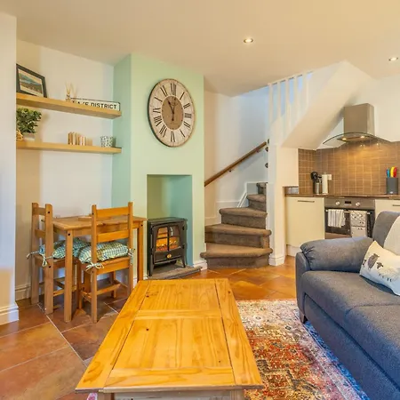 Bell - Is Five Minutes Walk To Pubs, Restaurants And Shops * Cockermouth
